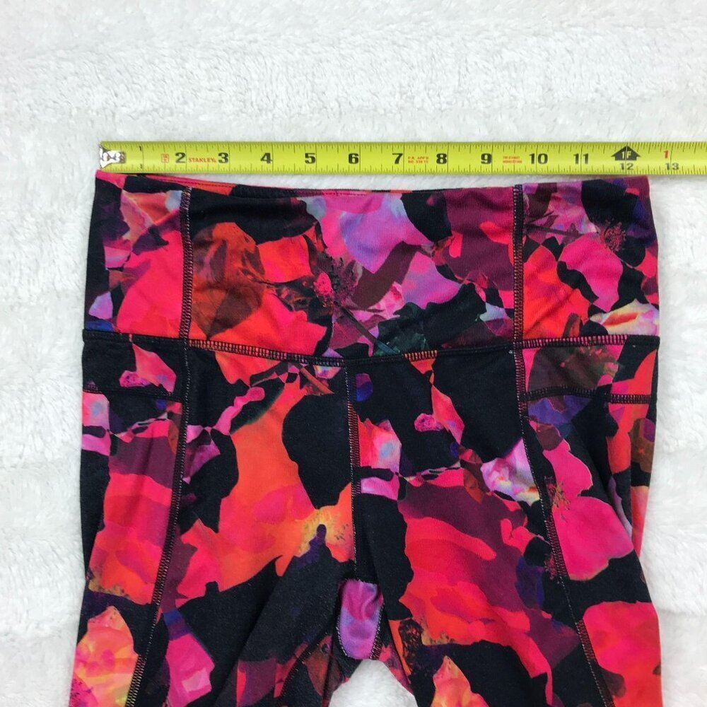 Athleta Mystique Chaturanga Capri Leggings Small Mesh Red Cropped - Picture 5 of 7